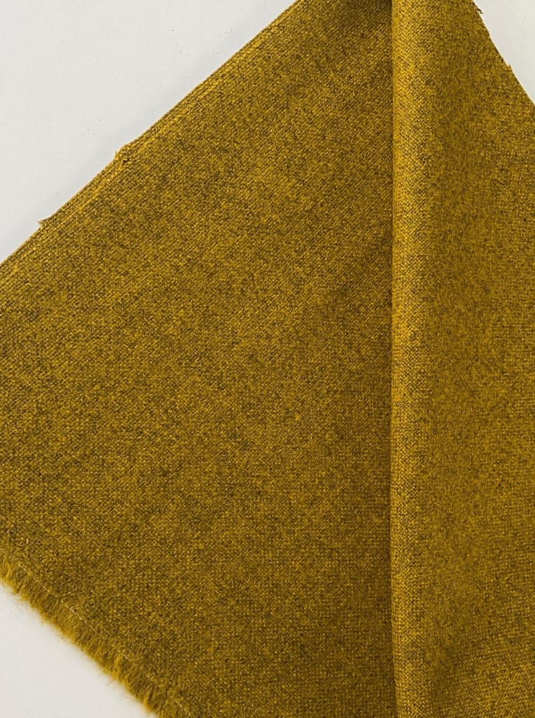 Kvadrat Tonica 2 411 ochre yellow