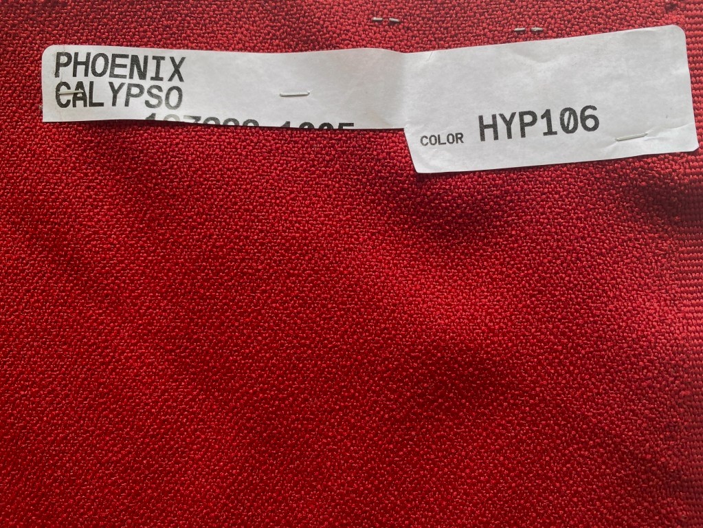 Camira Phoenix YP106 Calypso red