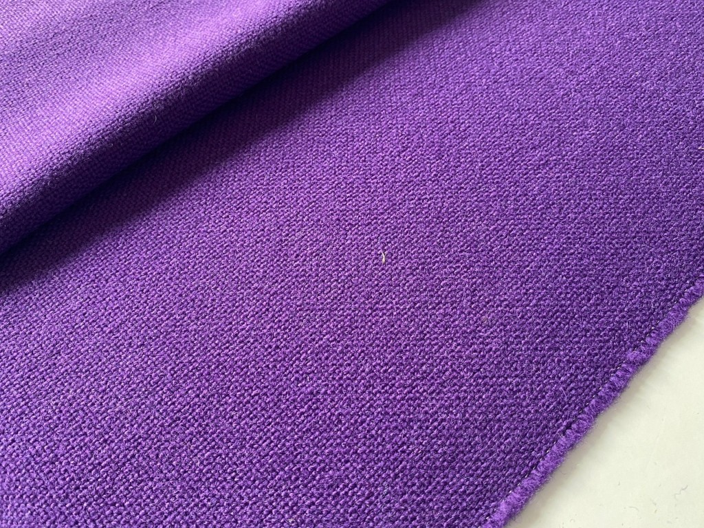 Kvadrat Hallingdal 65 702 purple