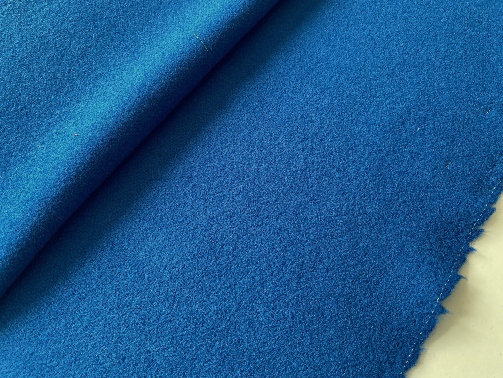 Kvadrat Tonus 3 126 blue