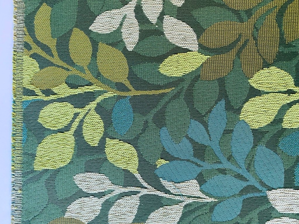 Saum & Viebahn Belvedere Classic Yellow 140 yellow and green leaf pattern