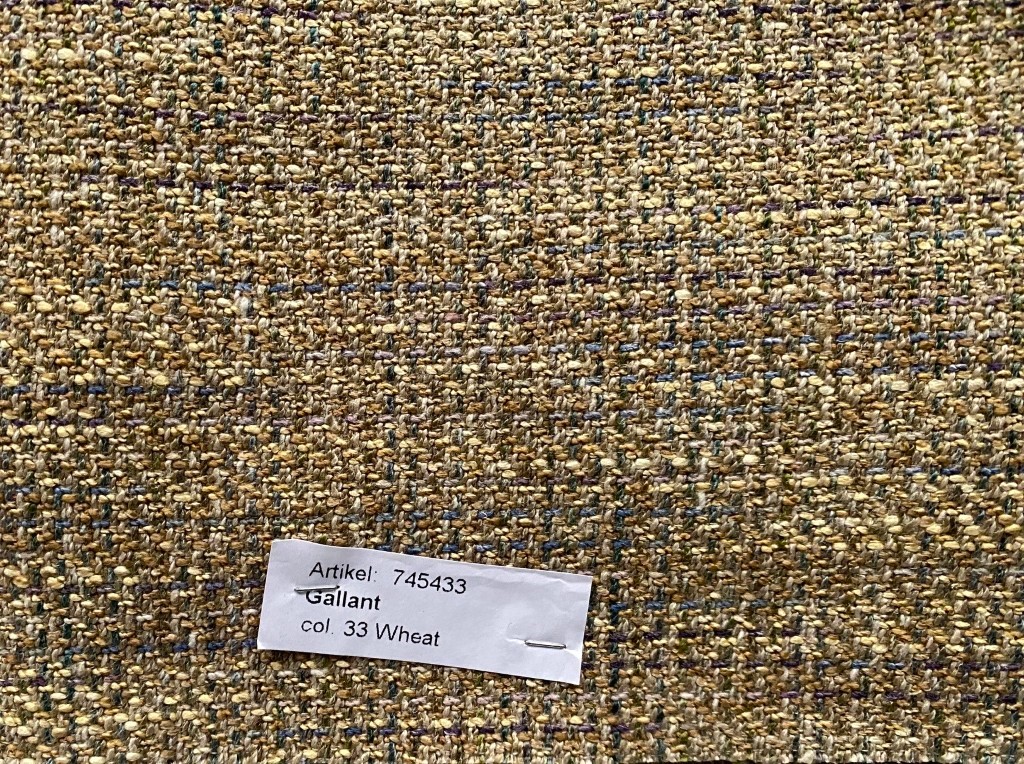Verotex Gallant 33 Wheat light brown beige grey green purple