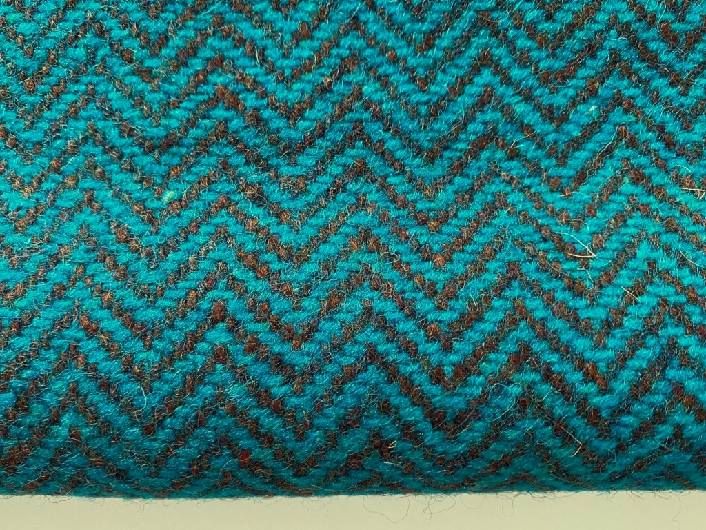 Bute Lewis CF840 1832 green-blue brown herringbone