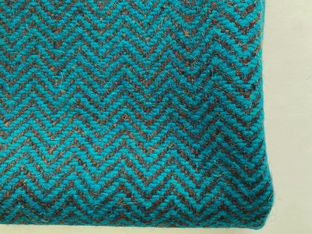 Bute Lewis CF840 1832 green-blue brown herringbone